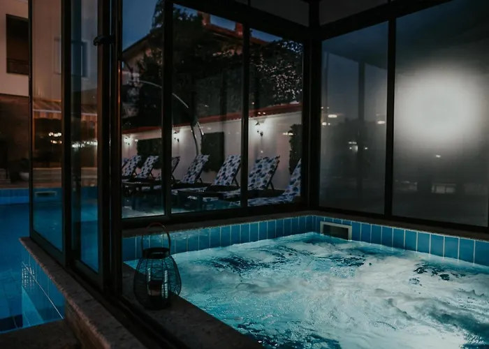 слънчевите къщи Villa Banya (Plovdiv)