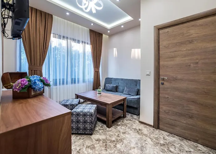 слънчевите къщи Villa *