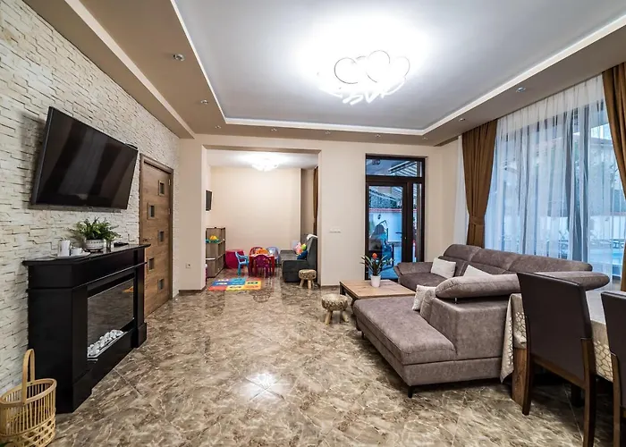 слънчевите къщи Banya (Plovdiv)